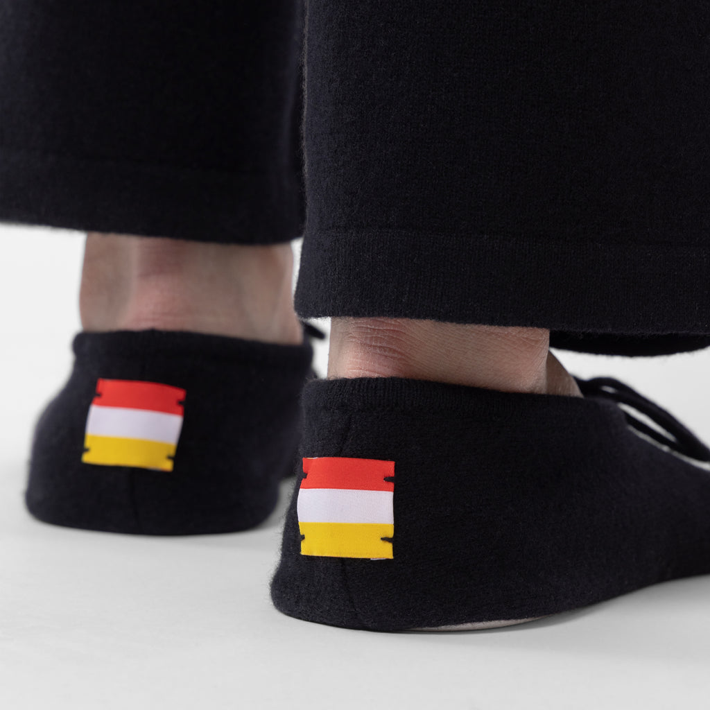 Black 100% Cashmere Slippers (The Lee Cashmere Collection)